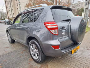 Toyota RAV4 2.2l D-4D 150 Lux - AJ NA SPLÁTKY  - 6