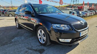 Škoda Octavia Combi 1.6 TDI Business 4x4 - 6