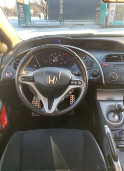 Honda Civic 2.2 CTDI 2008 103KW - 6