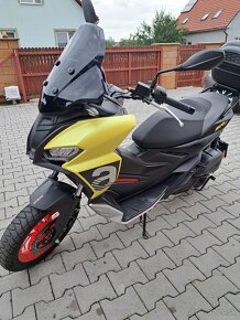 Aprilia SR GT 125 - 6