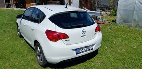 Opel astra j  1.7 cdti - 6