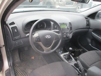 Hyundai i30 rozpredam na nahradne diely - 6