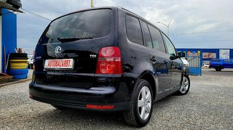 Volkswagen Touran 1.9 TDI Highline - 6