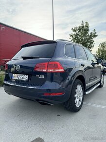 VW Touareg 3.0 TDI - 6