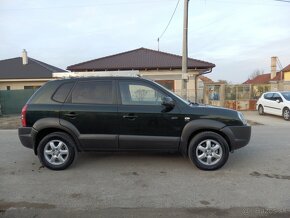 Predám Hyundai Tucson 2,0 CRDI 4WD - 6