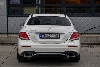 Mercedes-Benz E trieda Sedan 300 de 143 kw - 6