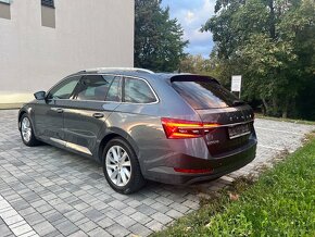 Škoda Superb 2.0 TDI DSG - 6