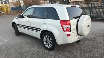 Suzuki grand vitara 2.0 benzín 103kw - 6