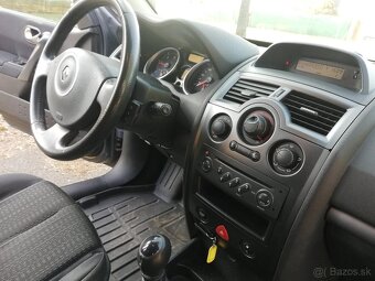 Renault Megane II 1.9dci 96kw - 6