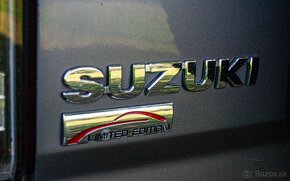 Suzuki Jimny 1.3L 4x4 - 6