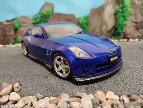 Prodám model 1:18 Nissan 350z nismo AUTOart - 6