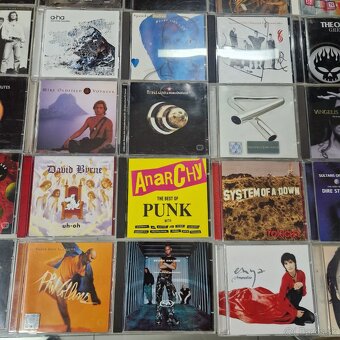 CD-čka...IN EXTREMO,WITHIN TEMPTATION,MELTDOWN,RICHTHOFEN,TW - 6