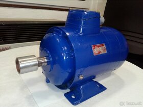 elektromotor 1 fázový, / 230 V /, 0,55 kW, 1420 ot/min - 6