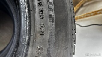 235/60R18 zimne - 6