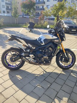 Yamaha mt09 SP - 6