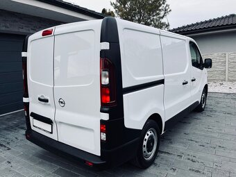 Opel Vivaro Kombi 1.6 CDTI BiTurbo 125k S&S L2H1 2900 - 6