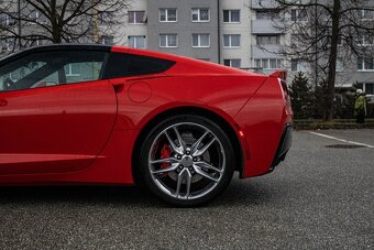 Chevrolet Corvette C7 - 6