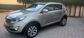 Kia sportage 1,7Crdi 2015 max vybava - 6