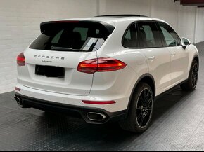 Porsche Cayenne 3.0 V6 (262HP) - 6