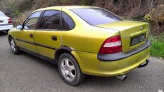 Náhradní díly na OPEL VECTRA B - 6