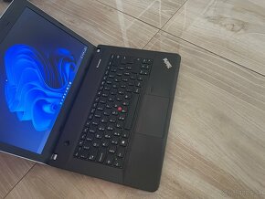 15"/Lenovo/Notebook/i5-4200/8GB RAM/256GB SSD/2x Grafika - 6