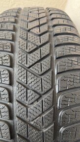 Predám zimné pneumatiky Pirelli Sottozzero 3 2023 - 6