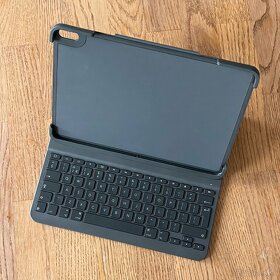 Logitech Slim Folio pre iPad Pro 12.9″ (5. a 6. gen) UK sivé - 6