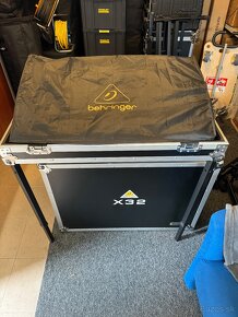 BEHRINGER X32 + FLIGHT Pro CASE - 6