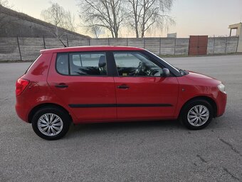 Škoda Fabia ll 1.2 6v 44kw rv2010 - 6