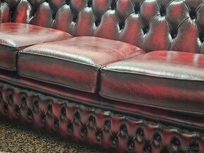 Chesterfield štýl,kožená dvojfarebná sedačka - 6