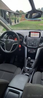 Opel Zafira Tourer - 6