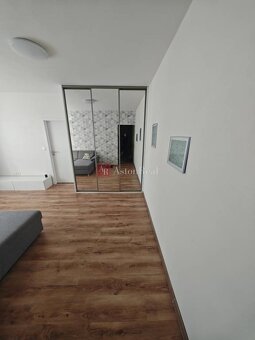 PREDAJ 2-izbový byt s balkónom, 57,60 m2, po rekonštrukcii - - 6