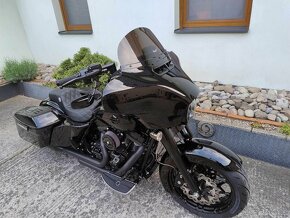 HARLEY DAVIDSON FLHXS STREET GLIDE CUSTOM SPECIAL - 6