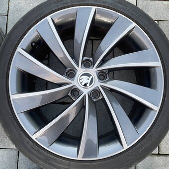 18" Hliníkove disky skoda octavia 3RS - 6