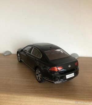 Volkswagen Passat B8 - 1:18 - 6