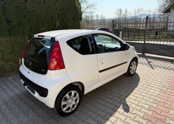 Peugeot 107 1,0i / 50 KW , Klima benzín manuál 50 kw - 6