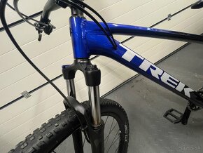 TREK Marlin 6 Hex Blue to Deepdark 2023. - 6