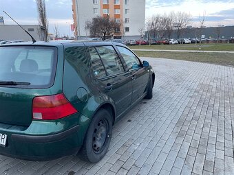 Predám vw golf 1.4i benzín rok 1999 - 6