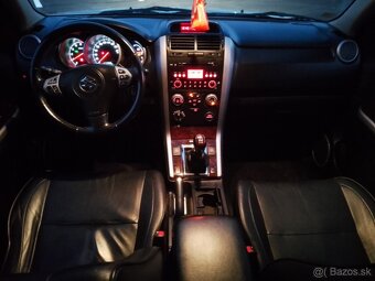 Suzuki Grand Vitara 1.9 DDiS 4x4 - 6