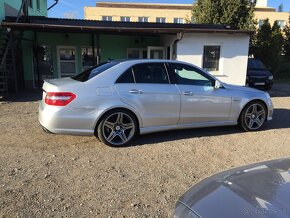 Mercedes-Benz E trieda Sedan 63 AMG  22000€ s prihlasenim - 6