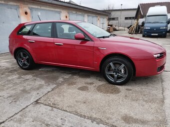 Pedam Alfa Romeo sportwagon 2,0jtd,125kw,r.v2010 - 6