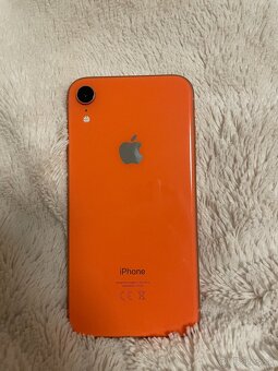 iPhone XR - 6