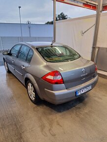 Predám Renault megane 1.6benzín - 6