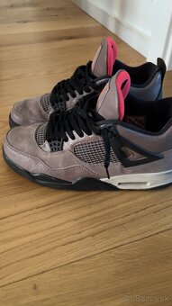 Jordan 4 Taupe Haze - 6