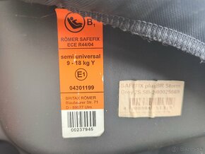 BRITAX RÖMER – Autosedačka Safefix 9-18 kg - 6