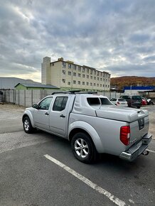 Nissan Navara 2.5 TDi Double Cab - 6