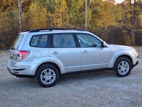 SUBARU FORESTER 2,0i + LPG 4x4 - 6