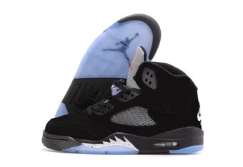 Nike Air Jordan 5 - 6