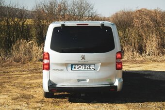 Peugeot Traveller Business VIP - 6