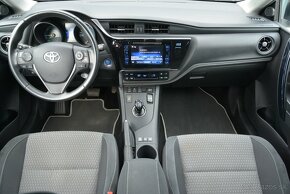 Toyota Auris Touring Sports 1.8 Hybrid, Slovák, Top Stav - 6